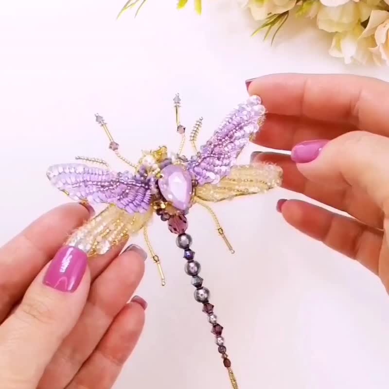 Brooch dragonfly/flyinsect /Handmade brooch /Cristal brooch /jewellery - Brooches - Crystal Purple