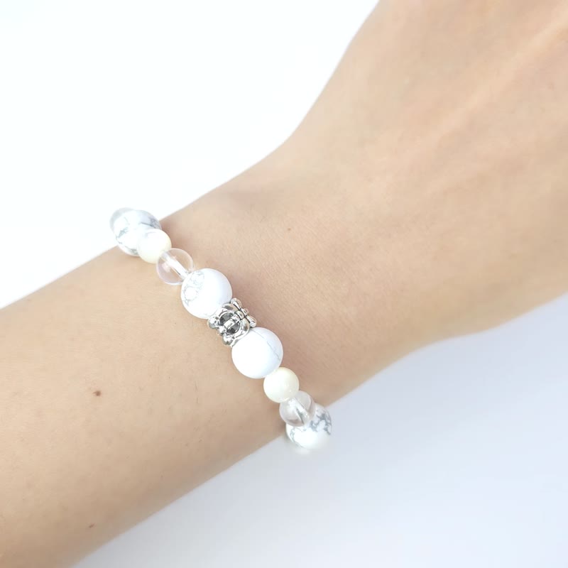 Baiji transit (white turquoise/white crystal/natural Australian deep sea white gravel pearl gold oyster) (16cm) - สร้อยข้อมือ - เปลือกหอย ขาว