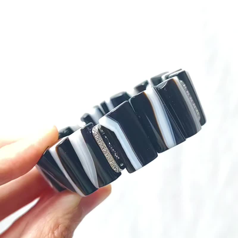 稀有一線黑瑪瑙 黑白分明 陰陽有序 斑馬紋 收藏 手排 單品 禮物 - 手鍊/手環 - 寶石 黑色