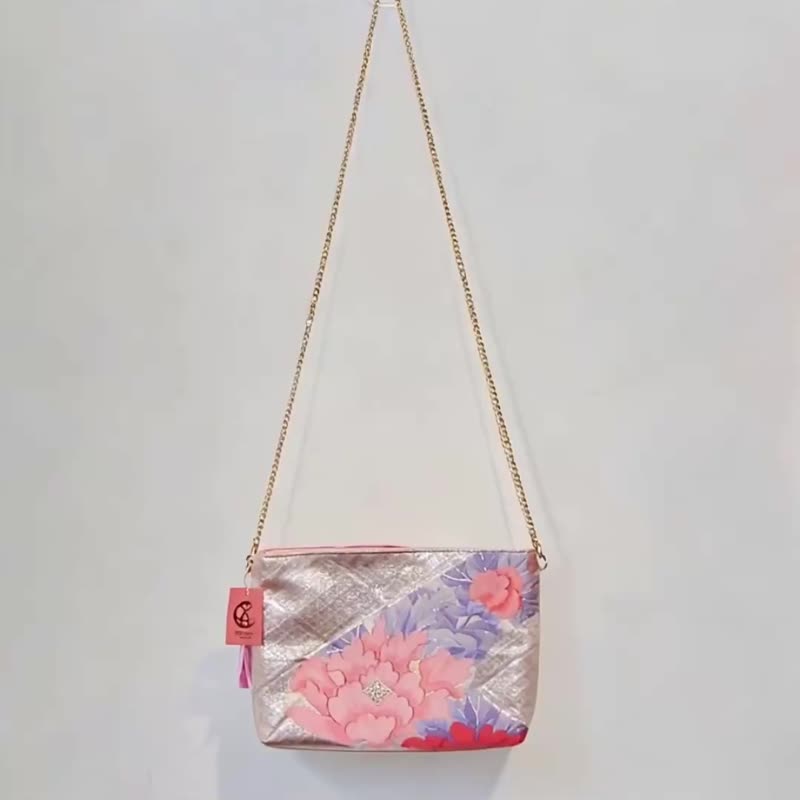日本真絲和服袋帶肩背, 手工刺繡斜挎包, 環保再生時尚設計 - 側背包/斜背包 - 絲．絹 粉紅色