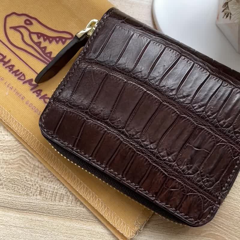 Handmade dark chocolate brown matte crocodile leather zipper loose paper Silver - กระเป๋าสตางค์ - หนังแท้ สีนำ้ตาล