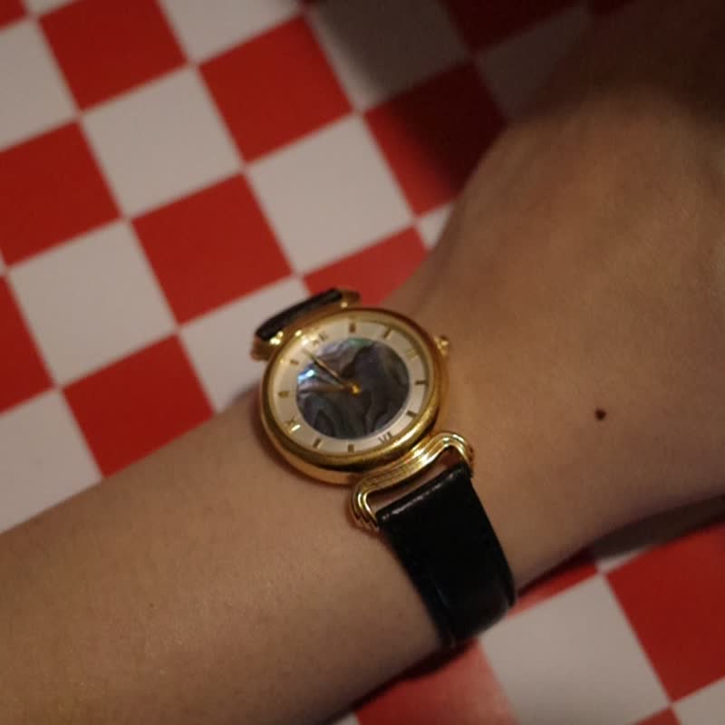 化石アワビ石プリズムスパークリングクォーツ時計 - 腕時計 - 金属 ゴールド