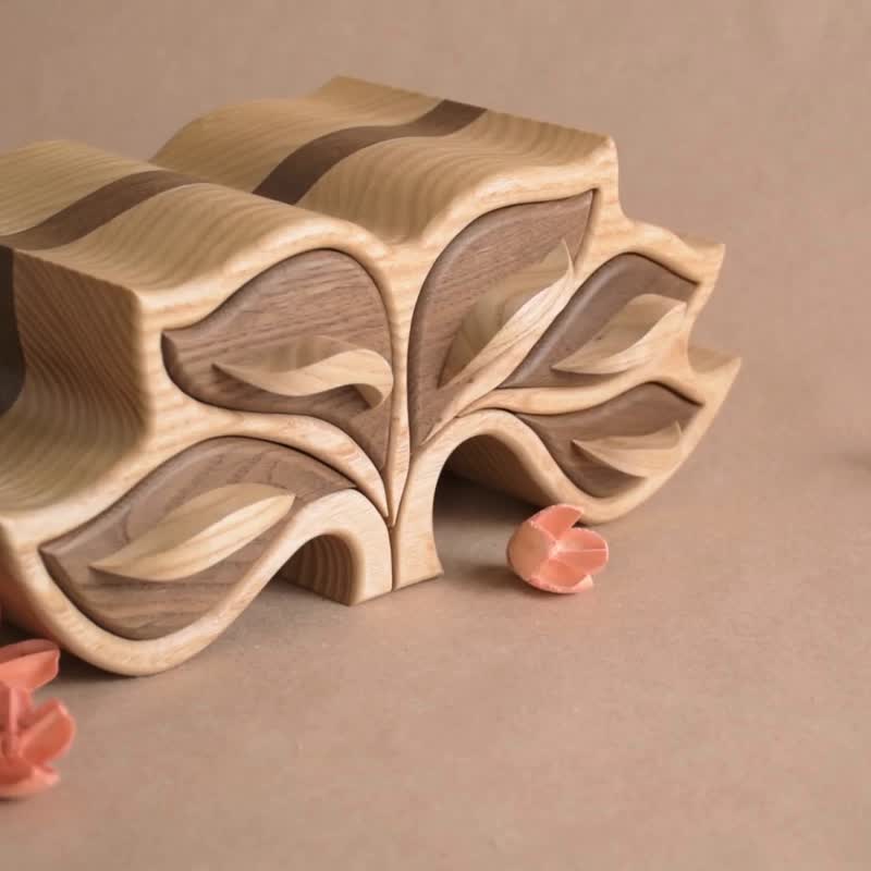 Wooden Jewelry Box Handmade for Women with Leaf Patterns, Decor Minimalist Decor - Storage - Wood Khaki