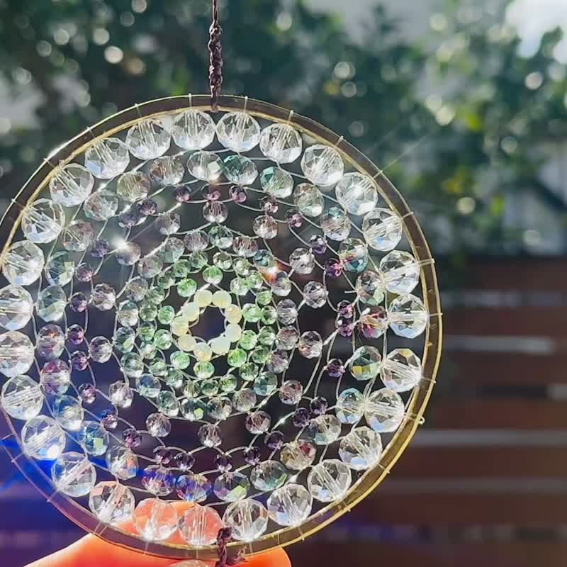 Green Forest Light Mandala Suncatcher - อื่นๆ - แก้ว สีเขียว