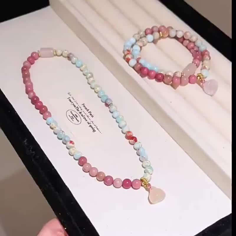 新中式壽山石雙圈手鏈女水晶小眾精緻高級感蓮蓬紅紋石手串手飾品 - 手鍊/手鐲 - 玉石 粉紅色