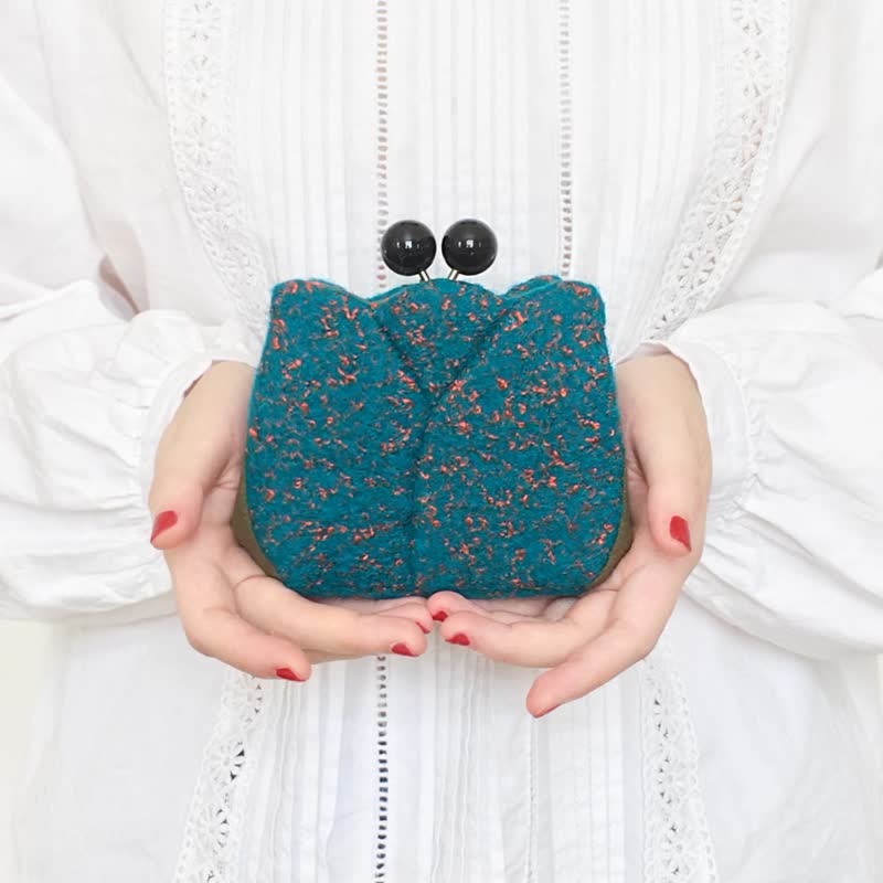 X'mas gift tulip bud bi-fold wallet with coin holder wallet women bag emerald - Wallets - Wool Green