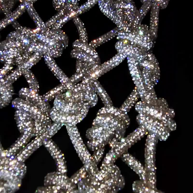 Silver Crystal Rhinestone Bag | Sparkly Drawstring Purse for Party or Daily Use. - 手提包/手提袋 - 玻璃 銀色