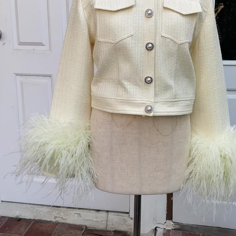 White jacket  trimmed with feather for women - 女大衣/外套 - 聚酯纖維 白色