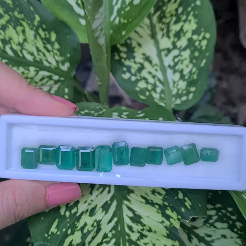 天然未優化處理的讚比亞祖母綠重 2.5 - 3.5 克拉適合 DIY 首飾 - 金工/飾品 - 寶石 綠色