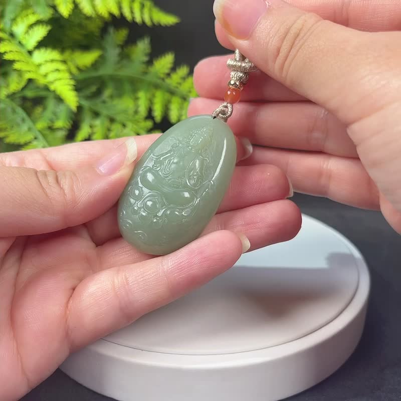 Hetian Jade Guanyin Pendant Natural Sapphire Oval Carved Necklace Men and Women Patron Saint Bodhisattva Jade Plate - Necklaces - Jade Green