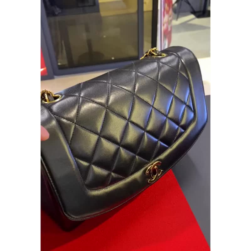 【香港製造】手製內袋 Bag Organizer Chanel Diana Medium 25cm - 化妝包/收納袋 - 其他材質 多色