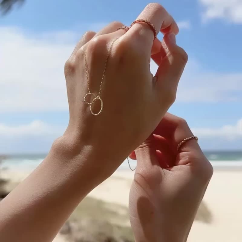 【麻花花圈】純銀項鍊 - 項鍊 - 其他金屬 金色