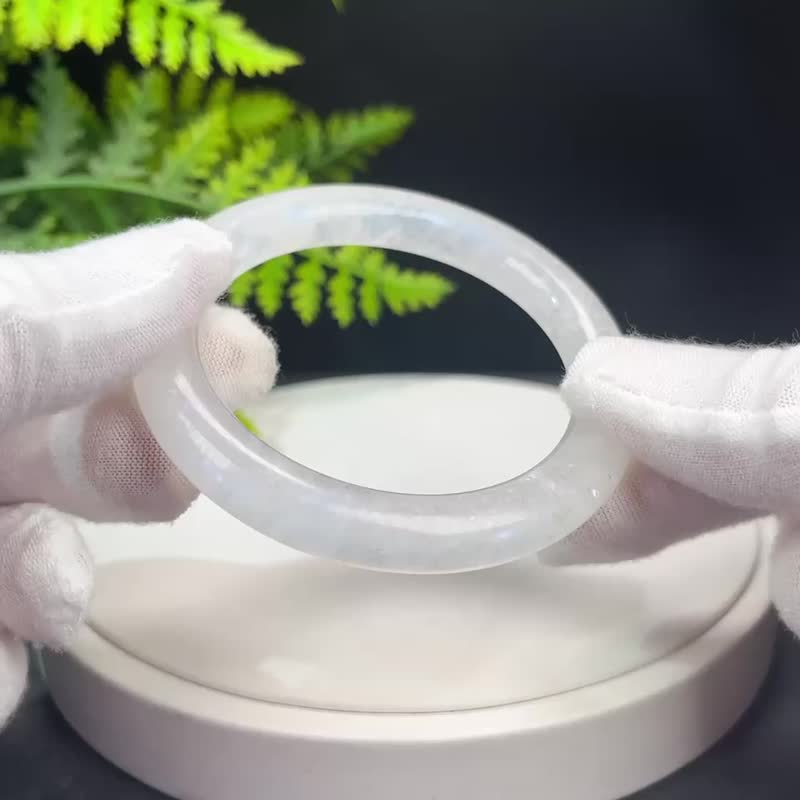 高品質 藍月光石手鐲 55MM 冰透藍光圓條共生碧璽 內心平靜幸福 - 手鍊/手環 - 寶石 藍色
