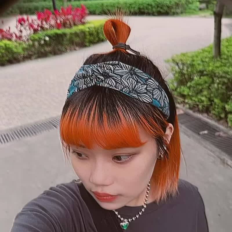 手工髮帶 / 京都限定 / 日系復古 / 雛菊大花 / 二色入 - 髮夾/髮圈 - 棉．麻 藍色