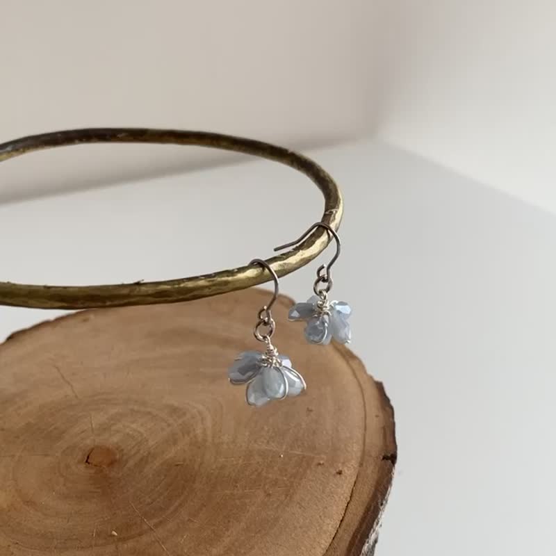 花水木モンパノキ耳環　可改耳夾　手工設計 - 耳環/耳夾/耳骨夾 - 其他材質 多色