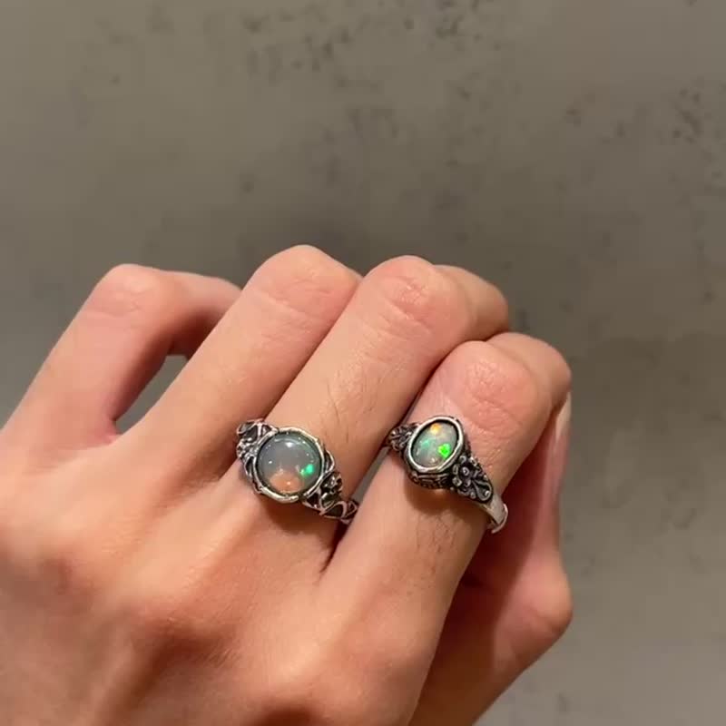 Xiyingyao 925 Silver opal ring opal ring handmade silver jewelry live mouth ring adjustable hippie - แหวนทั่วไป - คริสตัล สีเงิน