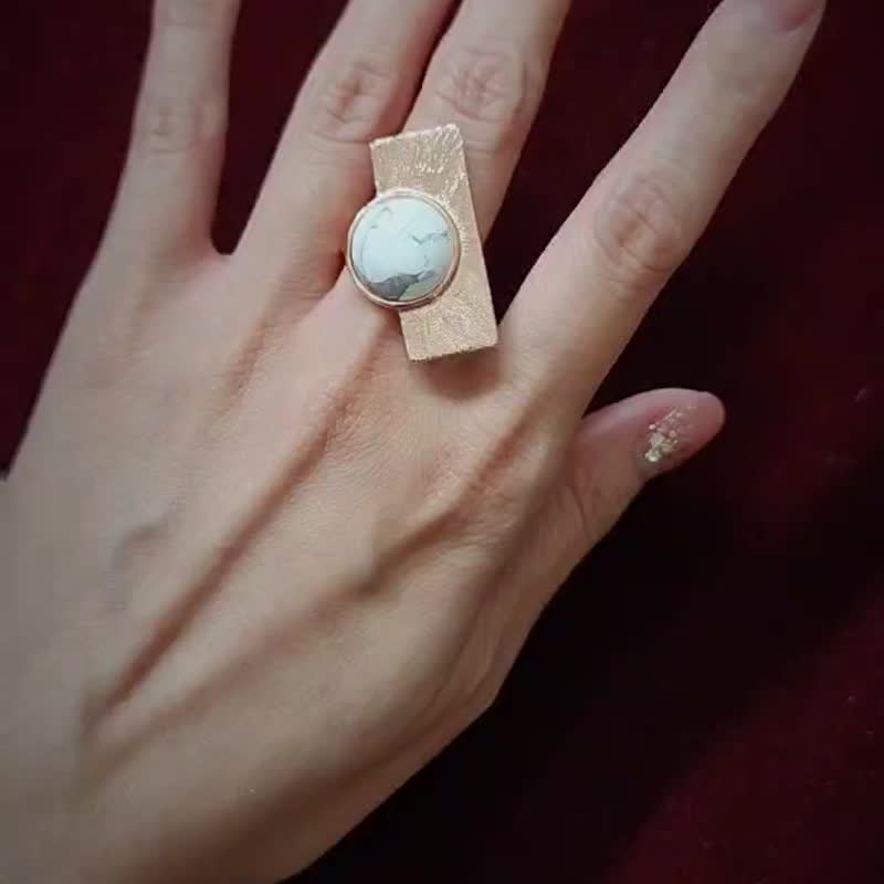 【母親節禮物】【滿額優惠】銅鍍玫瑰金白紋石開口均碼開口戒指戒 - 戒指 - 半寶石 白色