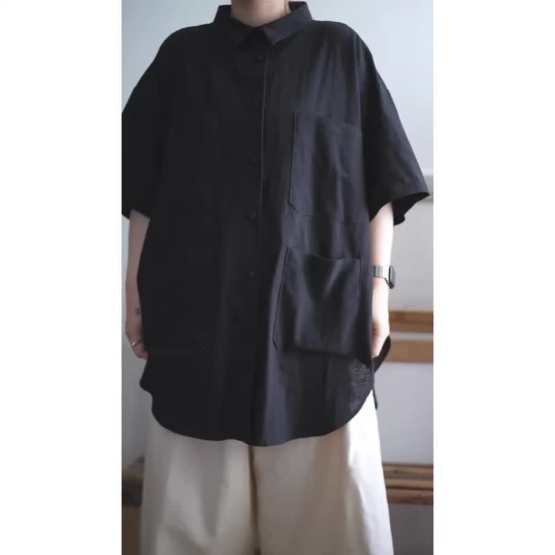 墨黑寬版工裝襯衫短袖 - 女襯衫 - 棉．麻 黑色