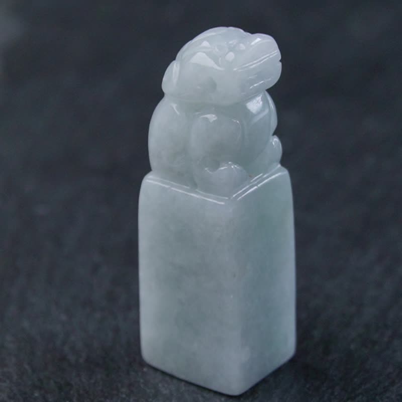 【招財神獸】淡綠翡翠貔貅玉印章 | 天然緬甸玉翡翠A貨 | 送禮 - 印章/印台 - 玉石 綠色