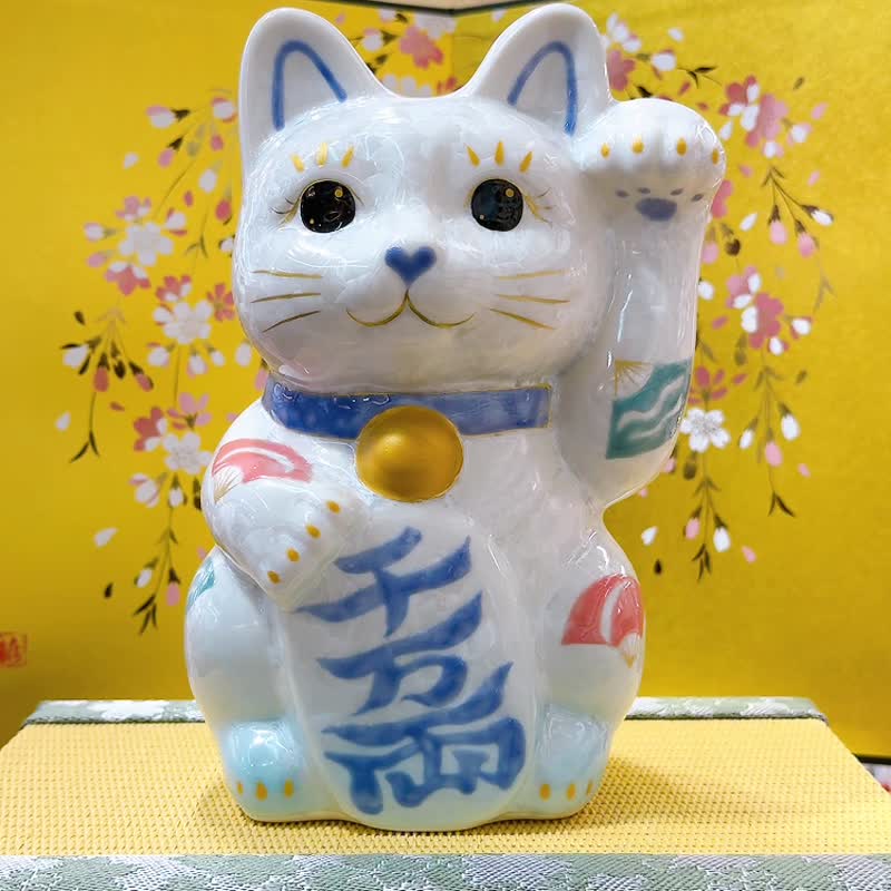 【瑞水耀両】日本清水燒招財貓 | 花結晶水白 - 千万両 特大 左 - 擺飾/家飾品 - 瓷 白色