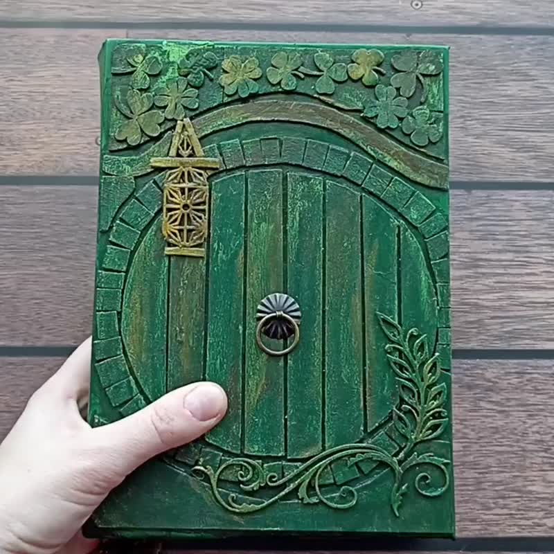 กระดาษ สมุดบันทึก/สมุดปฏิทิน สีเขียว - Large hobbit door journal Fairy grimoire for sale Lord of the Rings notebook