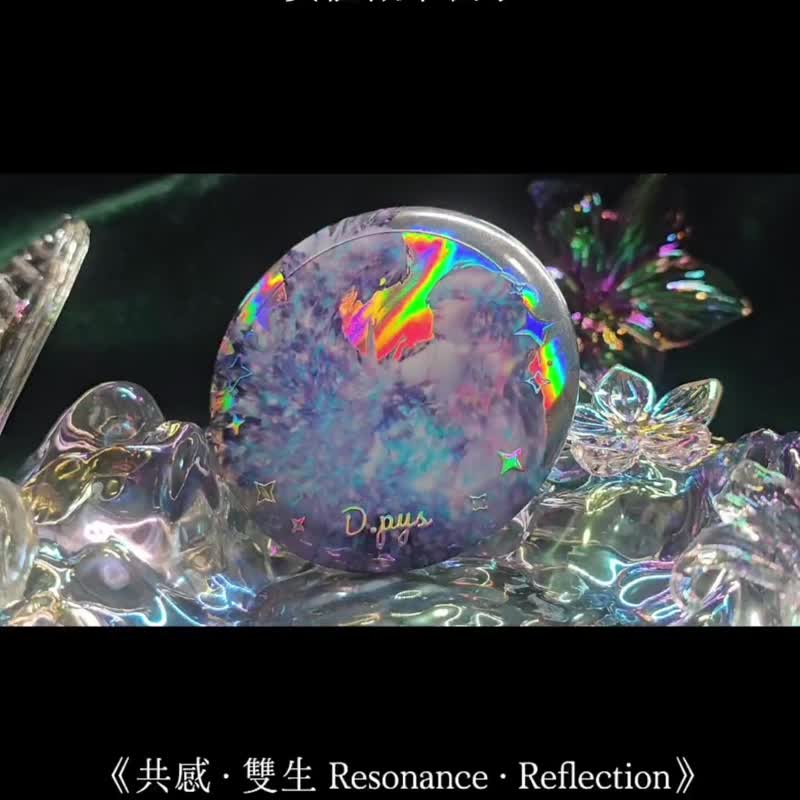 藝術徽章 【共感-雙生】 | 精品浮雕鐳射銀工藝 | 原創文創插畫 - 徽章/別針 - 其他金屬 銀色