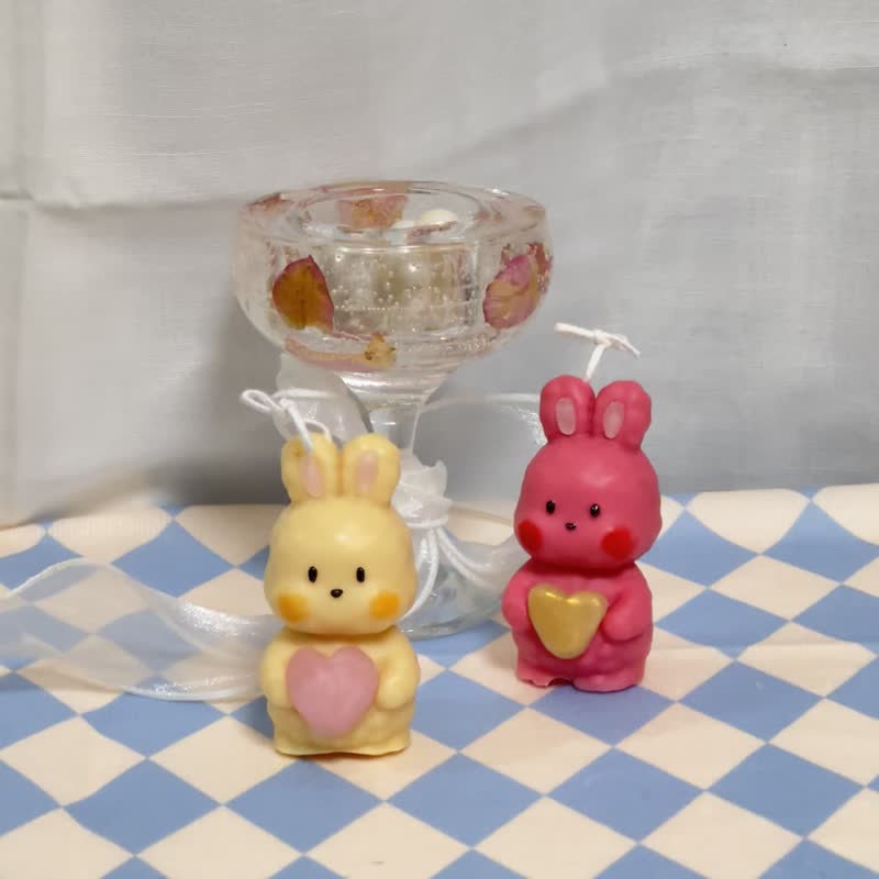 Super cute Korean scented candle cream rabbit - Candles & Candle Holders - Wax 