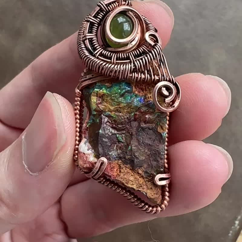 WW401 民族風繞銅線 復古做舊 wire wrap 礫石澳寶原礦 頸鏈 - 項鍊 - 銅/黃銅 咖啡色