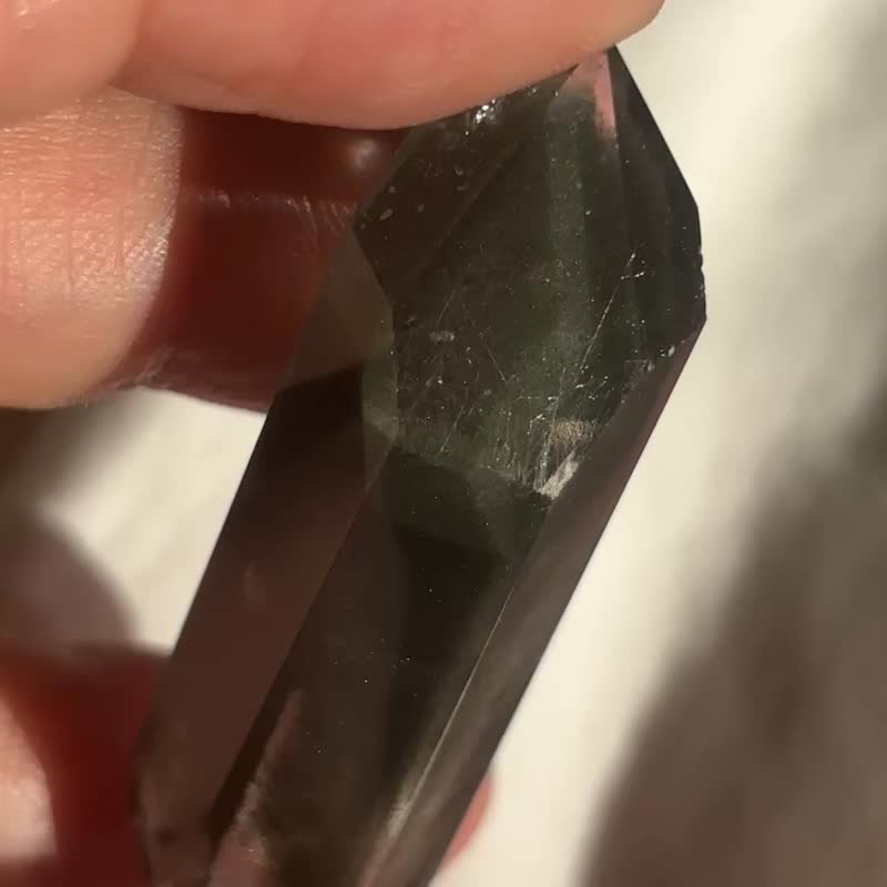 四季幽靈 綠幽靈 白幽靈 銀髪 水晶 全包隨型 手把玩 天然原石 - 擺飾/家飾品 - 水晶 多色