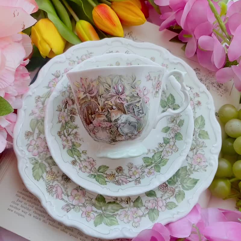 Royal Doulton Royal Doulton Wild Rose Village Mouse Moving Summer Limited Edition Flower Tea Cup Two-piece Set - Other - Porcelain Multicolor