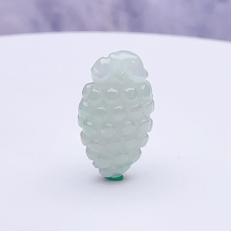 Ice green jade grape pendant | Natural Burmese jade A grade | Gift giving - พวงกุญแจ - หยก สีเขียว