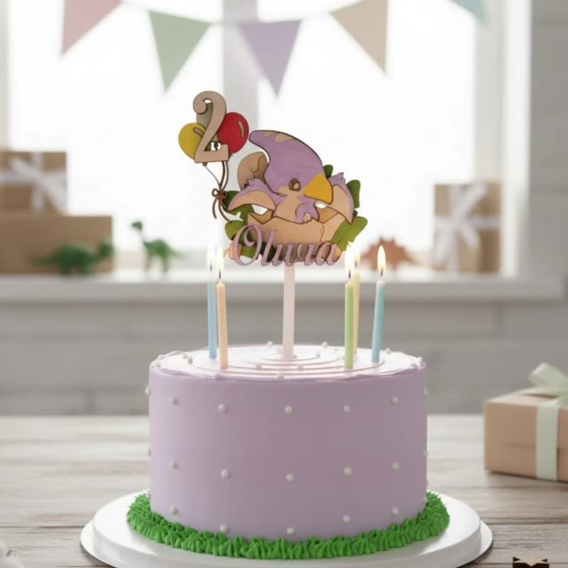 Dino Wood Custom Cake Topper - Hand Painted Birthday Keepsake - Custom Name - 寶寶/兒童餐具/餐盤 - 木頭 