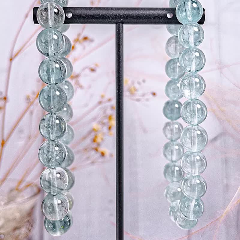 [Wangyou Topaz] Natural high quality transparent peacock blue/clear sky blue topaz Stone bracelet - สร้อยข้อมือ - คริสตัล สีน้ำเงิน