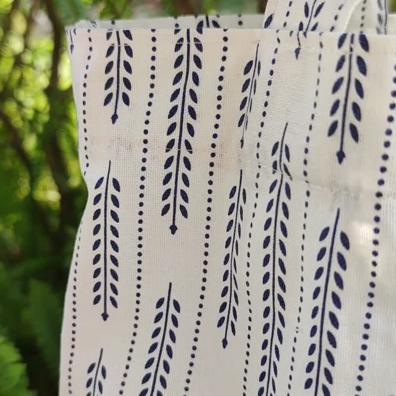 M Bag - Cotton Shopping Bag Medium Size - Handbags & Totes - Cotton & Hemp Blue