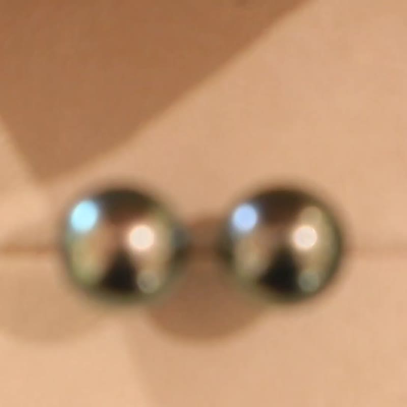 大溪地天然海水孔雀綠黑珍珠耳環 9-9.5mm 18k金 - 耳環/耳夾/耳骨夾 - 珍珠 綠色