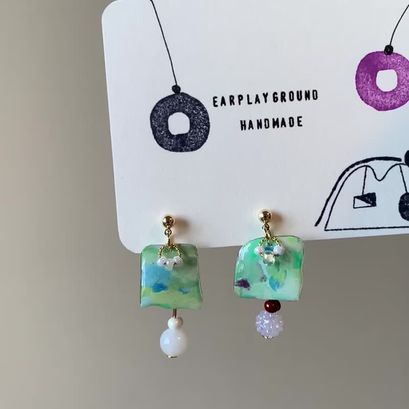 Handmade earrings - Earrings & Clip-ons - Resin Multicolor